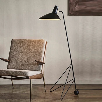 Piso de la sala de la lámpara LED de black Dormitorio Estudio de Sofá de Diseño de la lámpara minimalista Escandinavo de la decoración del Hogar, lámpara de Piso